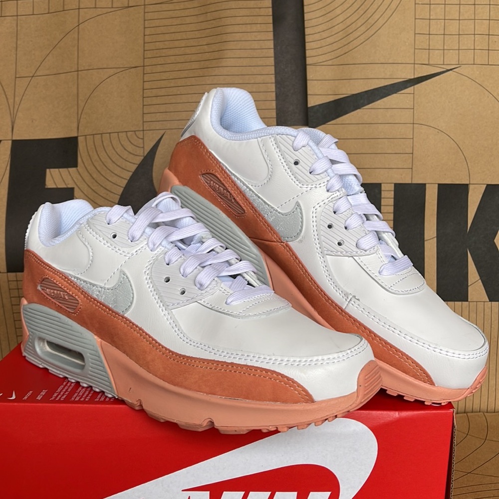 Nike Air Max 90 LTR SE WMNS White/Aura-LT Madder Root - Picture 5 of 16